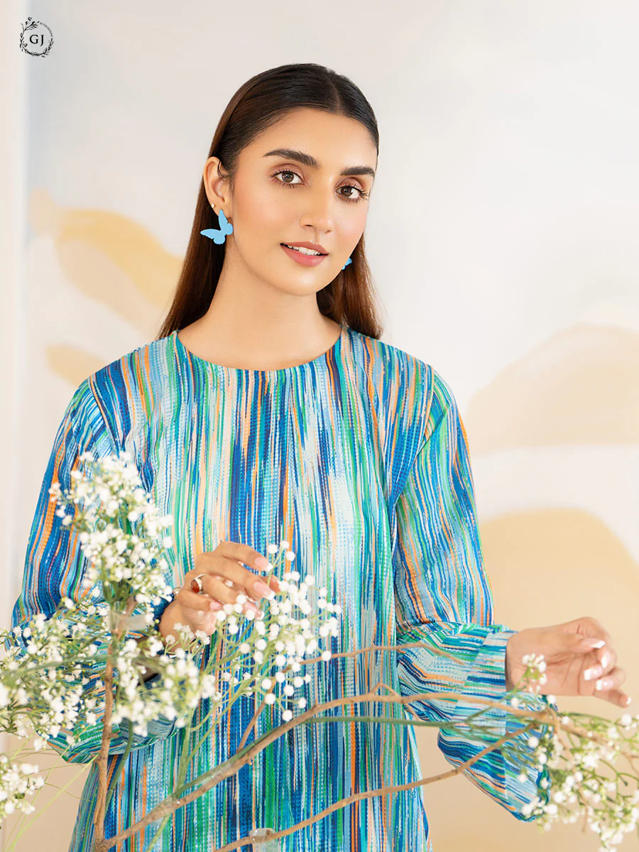 Ahna Collection’s stitched 2-piece suit