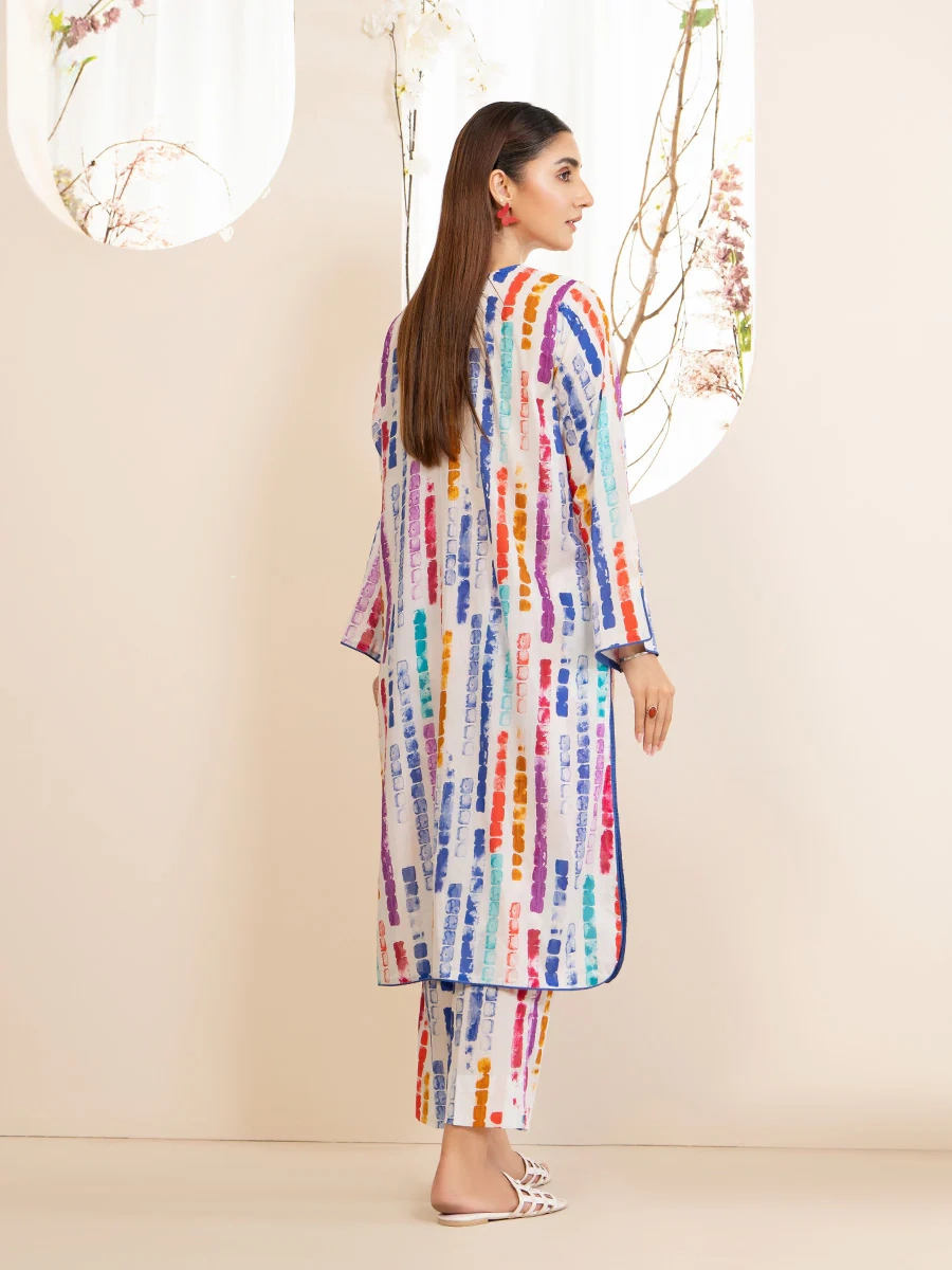 Ahna Collection’s stitched 2-piece suit