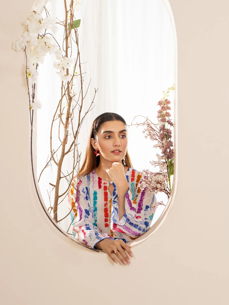 Ahna Collection’s stitched 2-piece suit
