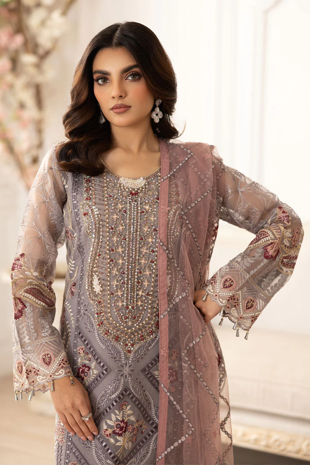 Ramsha Dastoor Collection’s Unstitched 3-piece suit