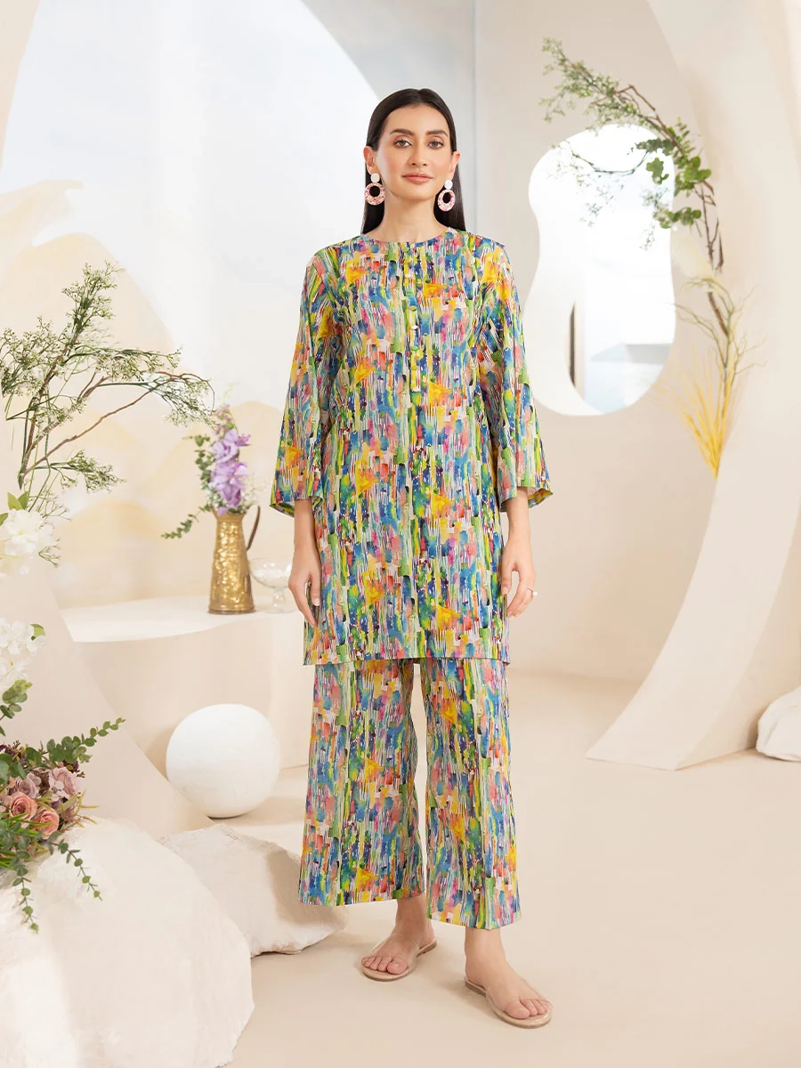 Ahna Collection’s stitched 2-piece suit