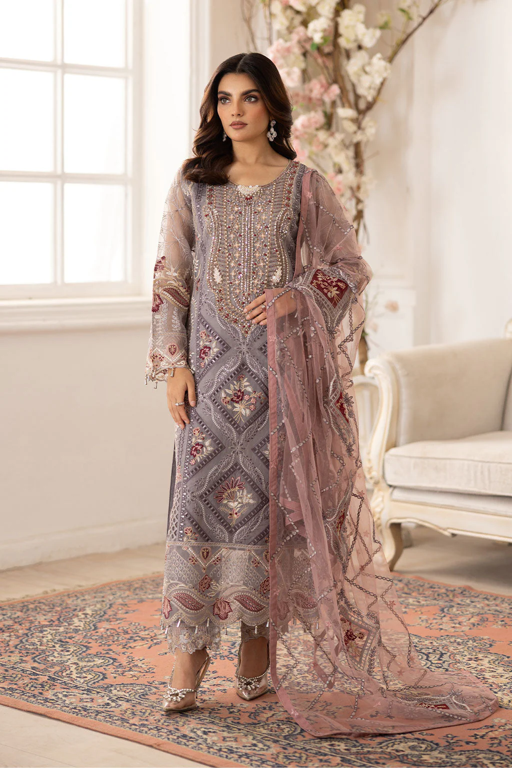 Ramsha Dastoor Collection’s Unstitched 3-piece suit (005)