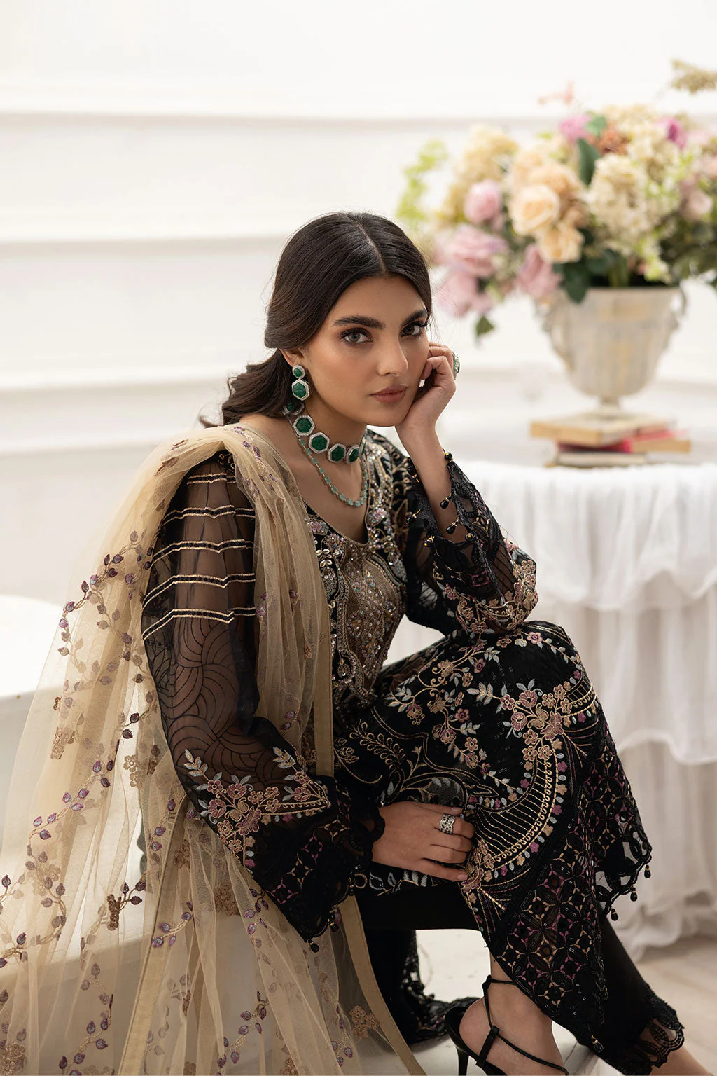 Ramsha Dastoor Collection’s Unstitched 3-piece suit (006)