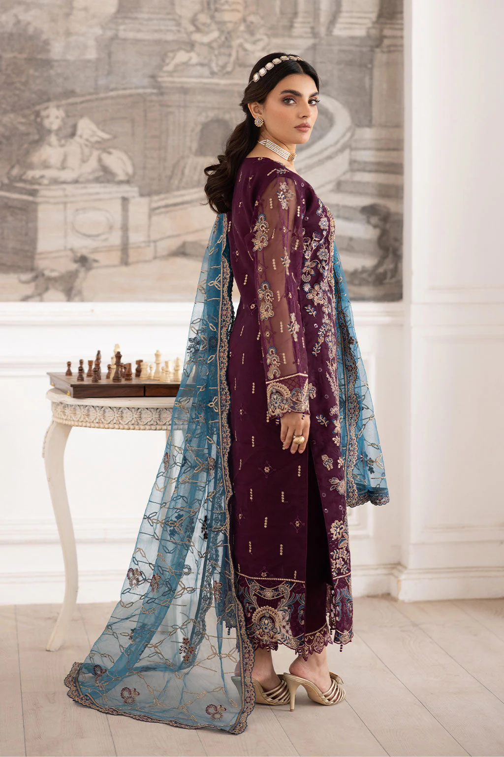 Ramsha Dastoor Collection’s Unstitched 3-piece suit (007)