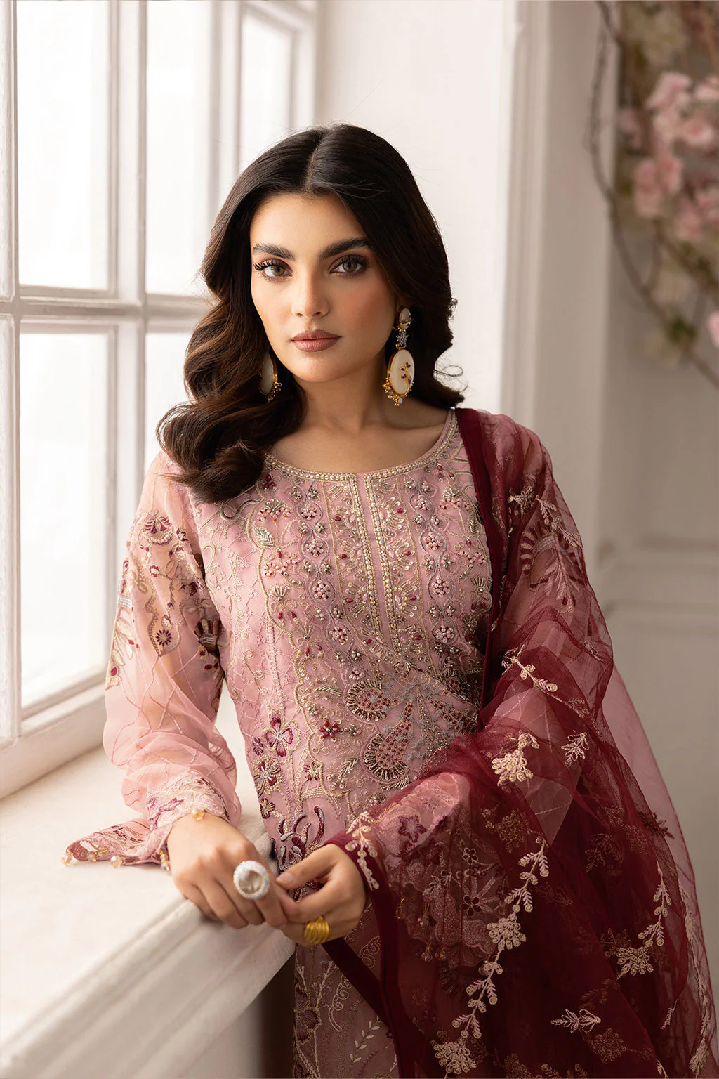 Ramsha Dastoor Collection’s Unstitched 3-piece suit (008)