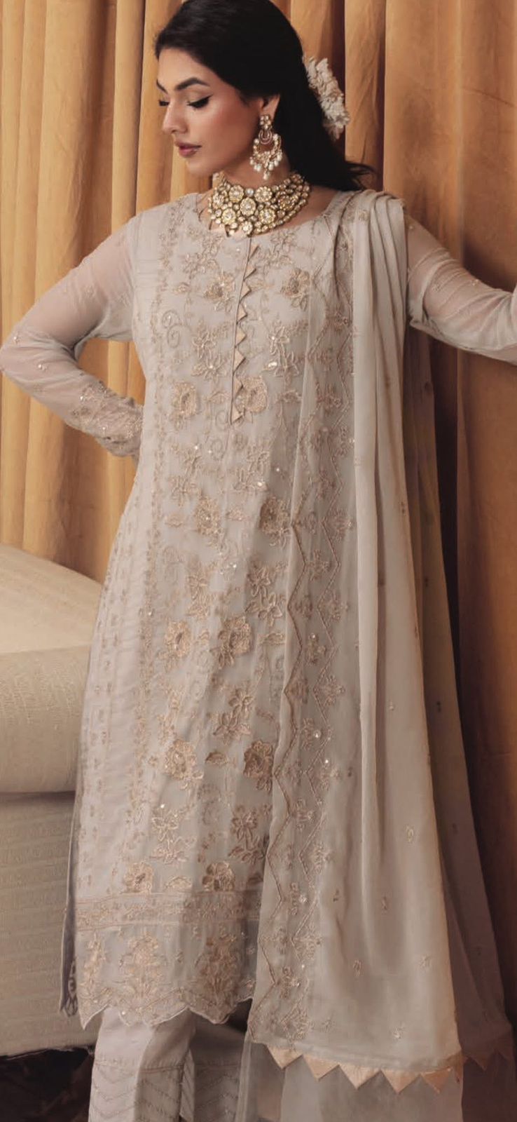 Mehfil Collection’s Unstitched 3-piece suit (002)